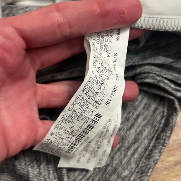 Zara, Graphic Long Sleeve Shirt W/Quote, Lightweight,Vacation Perfect, Size S - Picture 5 of 11